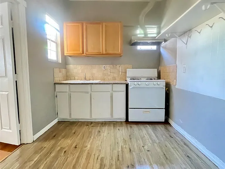 6912 Avenue C #2 — Photo 15