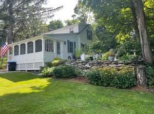 498 Taconic Rd, Manchester, VT 05254