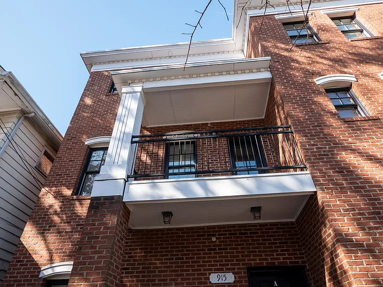 915 Colley Ave #A — Photo 43