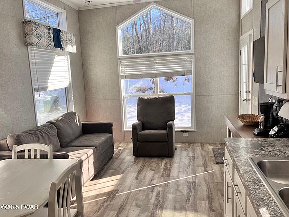 3rd image of 106 Village Dr W