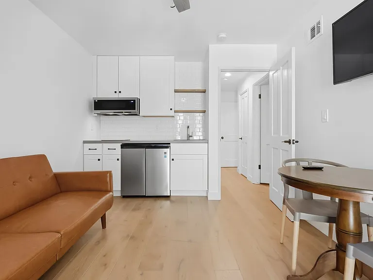 Martha St — Photo 30