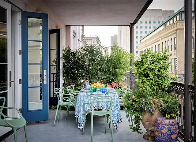 700 Magazine St #204 — Photo 8