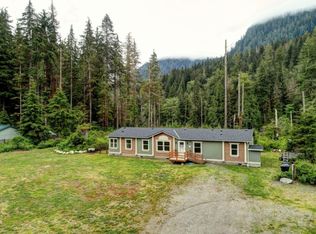 34504 Mountain Loop Hwy, Granite Falls, WA 98252