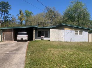 8029 Chateau Dr S, Jacksonville, FL 32221