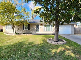 4925 Redwood Ln, Granite City, IL 62040