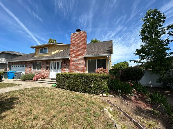 20143 Somerset Dr