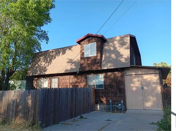 2225 Cantalier St, Sacramento, CA 95815