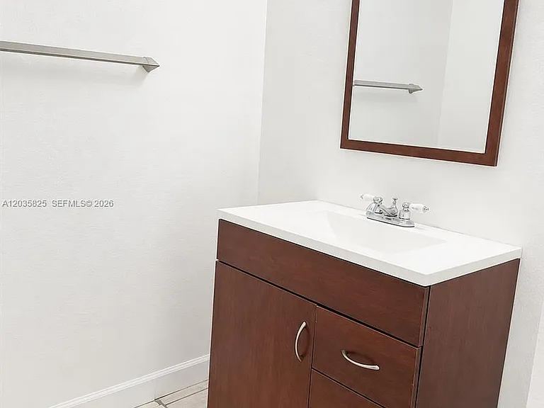 663 Vista Isles Dr #1711 — Photo 6