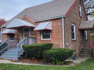 6812 Schneider Ave, Hammond, IN 46323