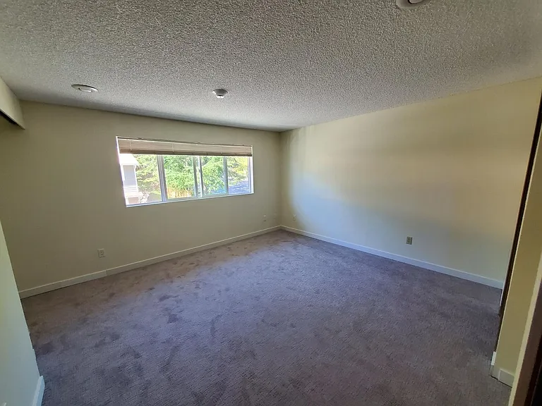 The Commons at Alderwood — Photo 25