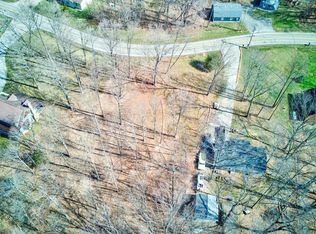 8088 Center Lake Rd, Nineveh, IN 46164