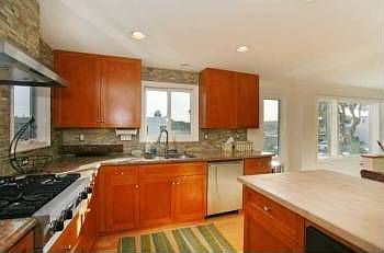 3rd image of 720 Lido Ct