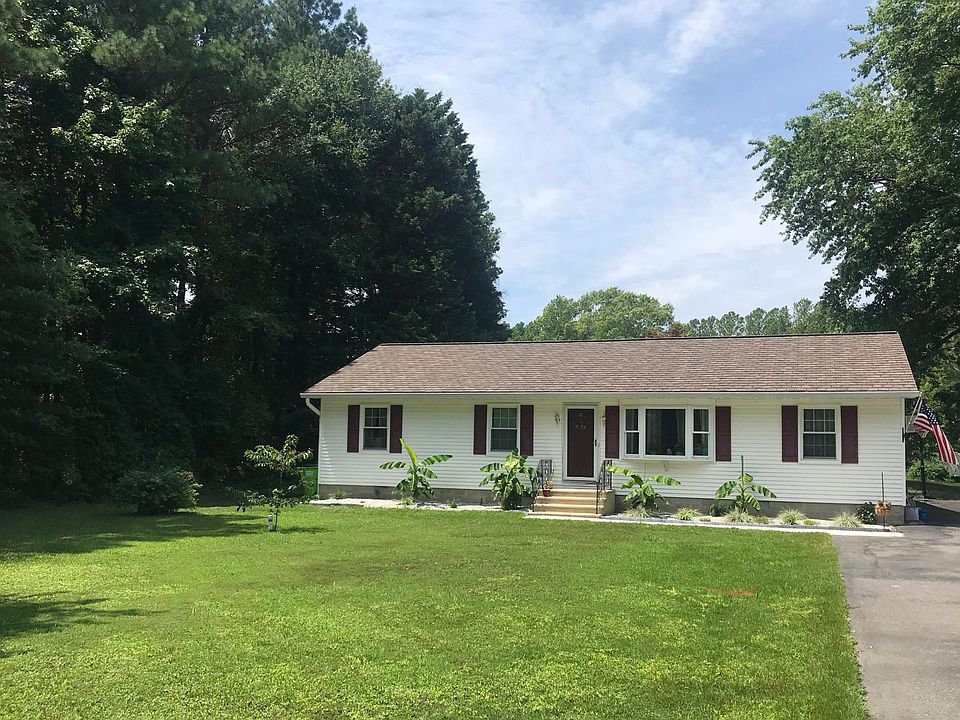 1st image of 124 Penny Ln