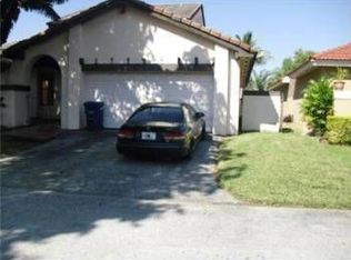17350 NW 62nd Ct, Hialeah, FL 33015