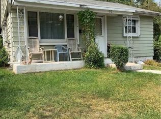 37 Main St, Garnerville, NY 10923