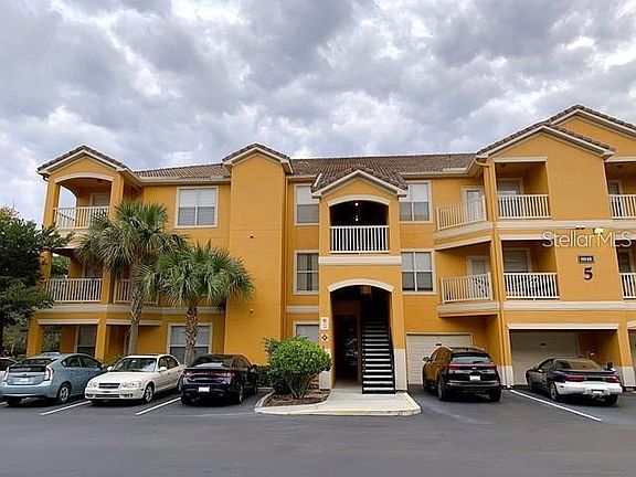 2nd image of 8848 Villa View Cir #203-1