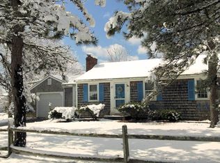 11 Niagara Ln, West Yarmouth, MA 02673