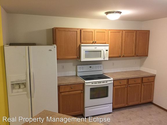 3rd image of 11815 59th Ave SE