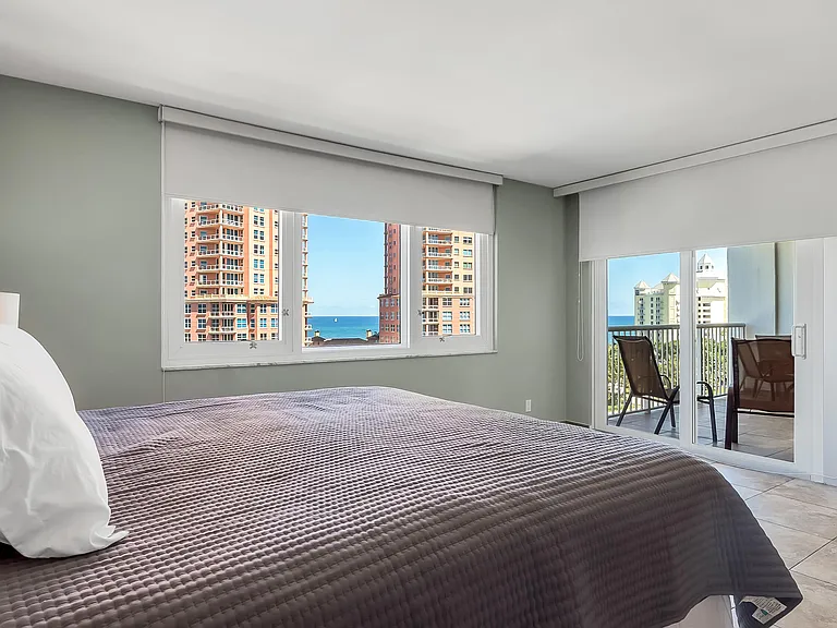 2200 NE 33rd Ave #10K — Photo 24
