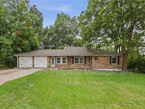 8105 E 80th Ter, Kansas City, MO 64138