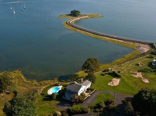 5 Bridle Path Ln, Riverside, CT 06878