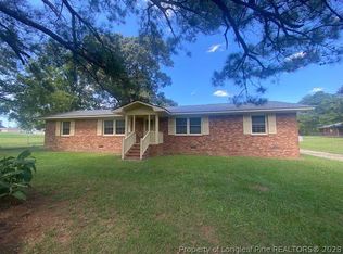 183 Rosamond Dr, Fayetteville, NC 28311
