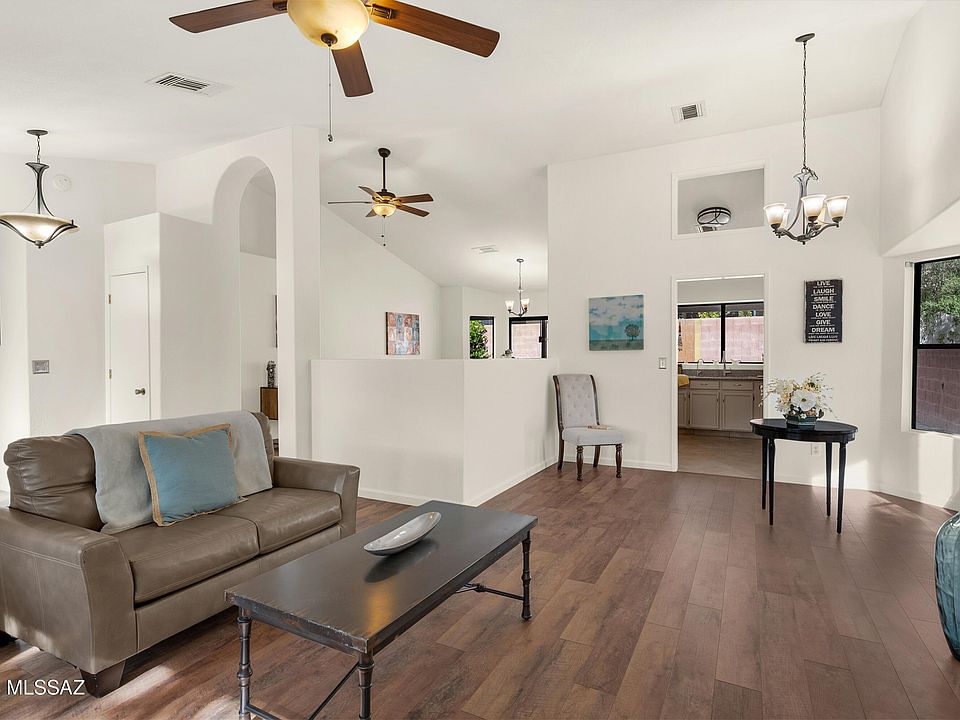 1st image of 2550 W Camino De La Caterva