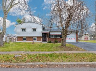 2784 Maywood Rd, Columbus, OH 43232