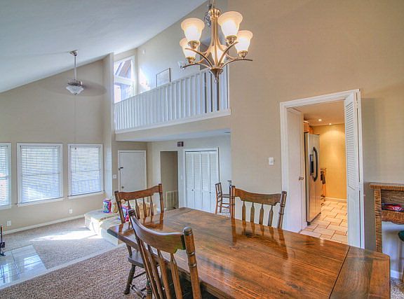 3rd image of 350 River Oak Dr