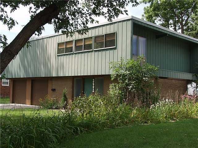 1st image of 2602 Baur Dr