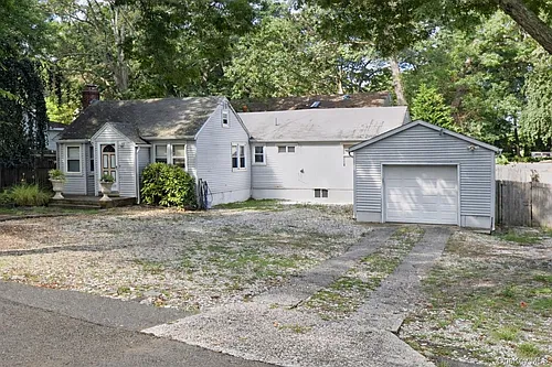 178 Adirondack Dr Photo 1