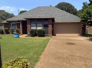 6734 E Spencer Forest Dr E, Memphis, TN 38141