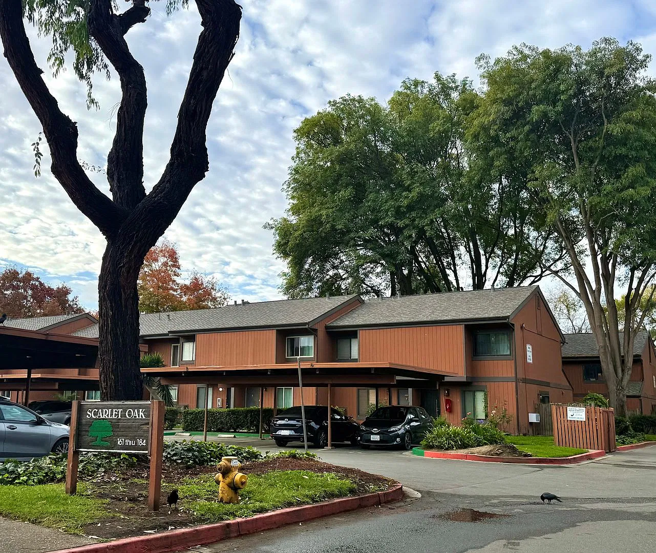 $2,600 | Charming 2BR/1.5BA Townhome w/ Private Patio! — Photo 2