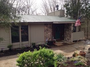 4 Monarch Hill Ct, Chesterfield, MO 63005
