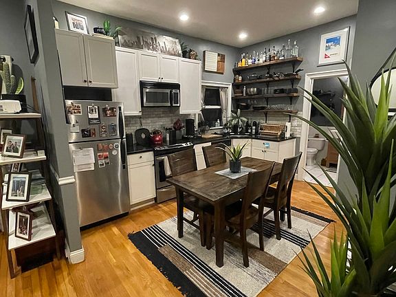 Fully equipped and open space kitchen and living room.