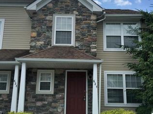 62F Ridge View Cir, East Stroudsburg, PA 18302