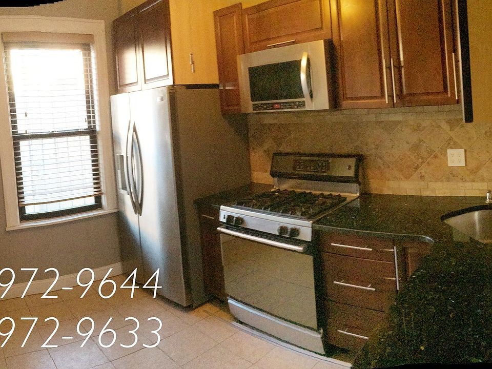 1st image of 3155 47th St