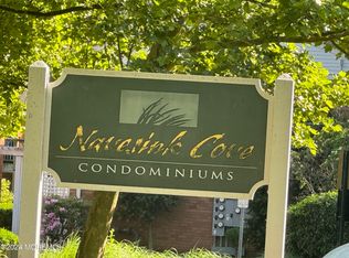 96 East Ave APT 29, Atlantic Highlands, NJ