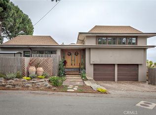 498 Huntington Rd, Cambria, CA 93428