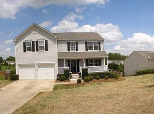 7515 Old Field Cove Rd, Cumming, GA 30028