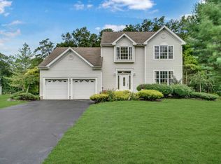 20 Willetta Dr, Jackson, NJ