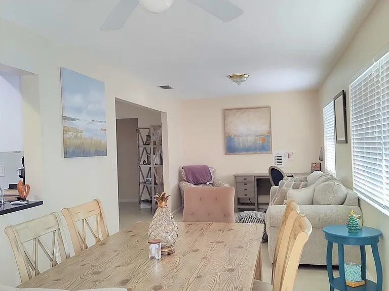 1826 SW Congress Blvd — Photo 8