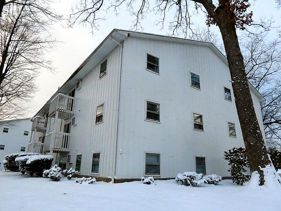 3rd image of 12878 Raymond Dr APT 3C
