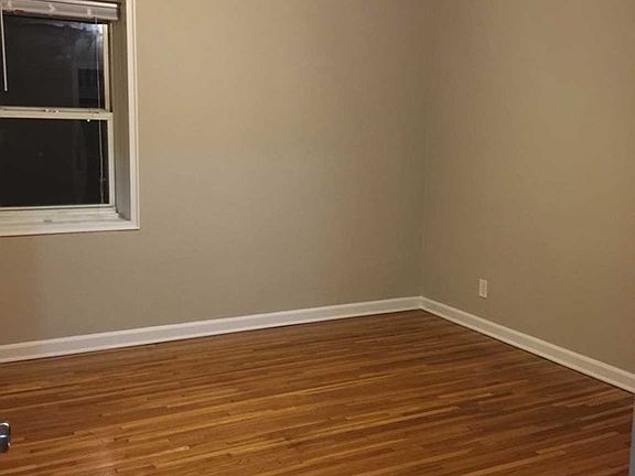 4th image of 2340 Linwood Ave #3A-403A
