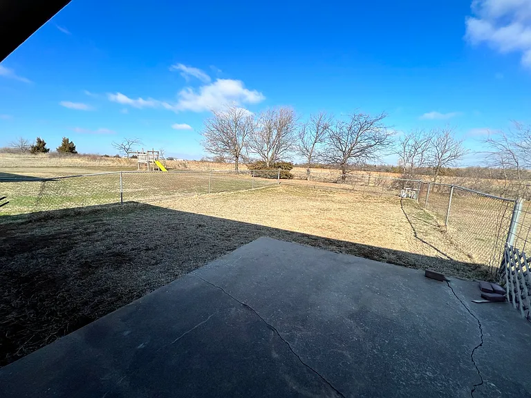 1411 Par Rd #B — Photo 19