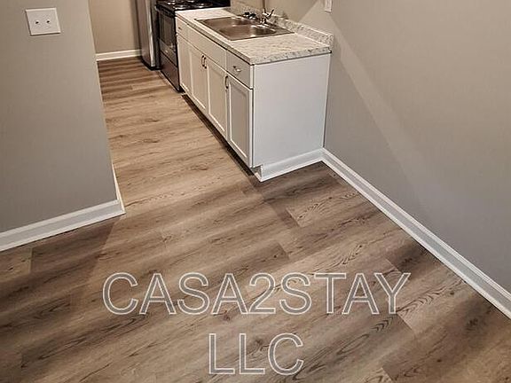 2nd image of 676 Knox Blvd Unit 49