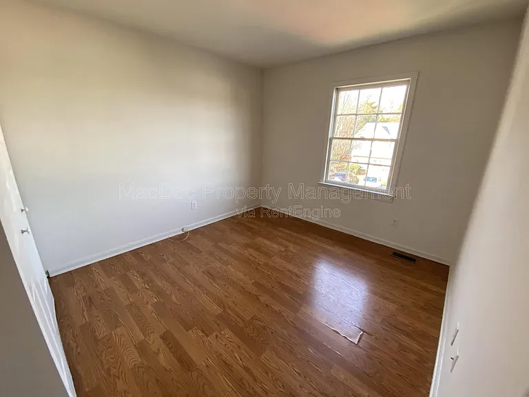 400 Rann Ct — Photo 14