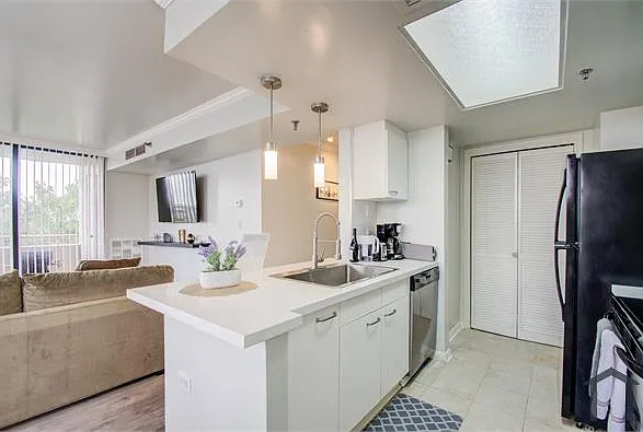 3525 Sage Rd #504 — Photo 10
