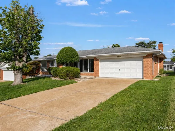2616 Waltham Dr, Saint Louis, MO 63125