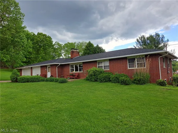 3905 Mark Rd, Cambridge, OH 43725